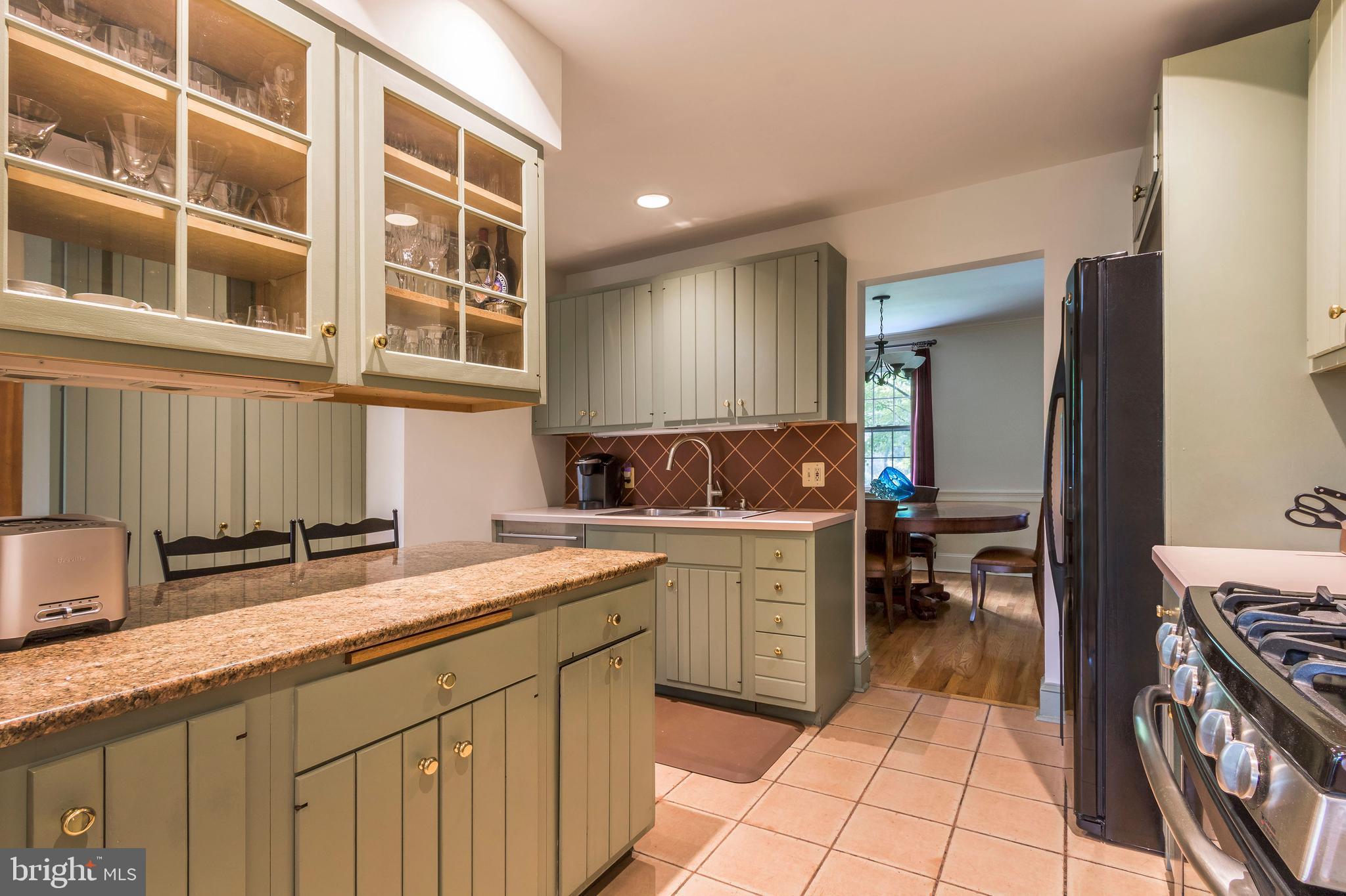 6183 Yorkshire Road New Hope, PA 18938 - Photo 13 of 39