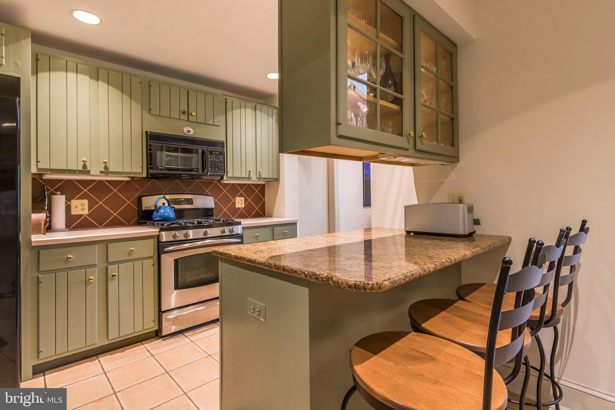 6183 Yorkshire Road New Hope, PA 18938 - Photo 14 of 39