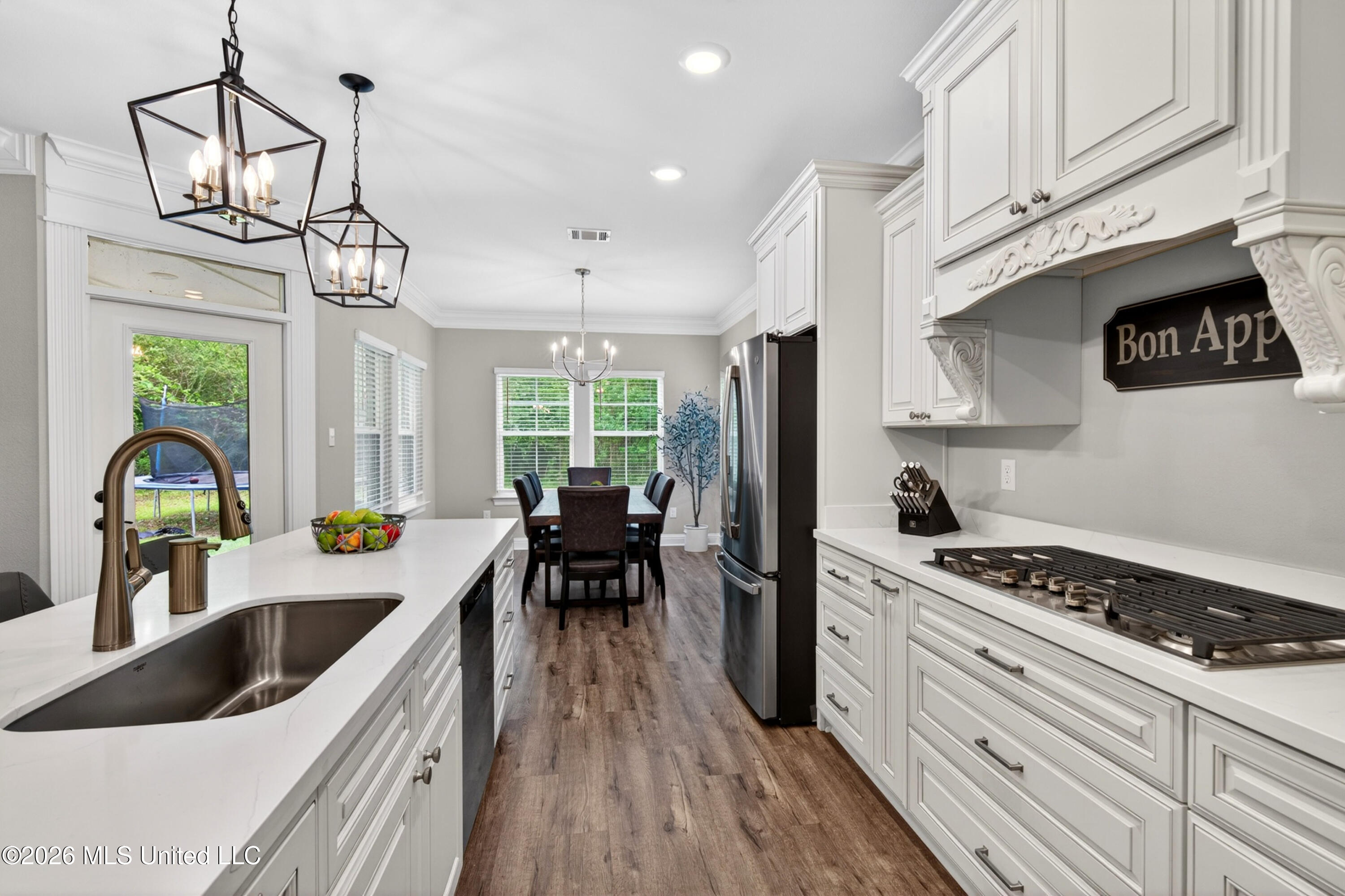 11021 Alphabet Road Gulfport, MS 39503 - Photo 15 of 63 Kitchen