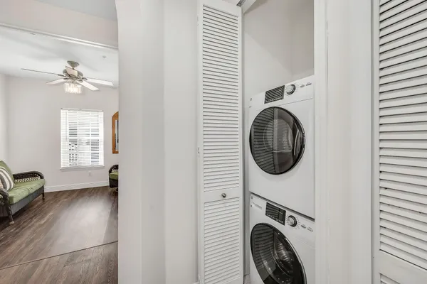 $319,000 | 1360 Sweetwater Cove, Unit 102, Naples, FL 34110