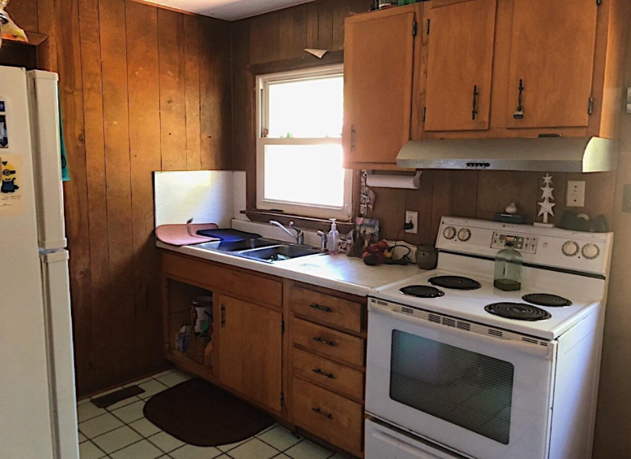 5535 Little Paw Paw Lake Road Coloma, MI 49038 - Photo 5 of 16 5310EE4D-F475-44B1-B60C-A0B22F8D9788