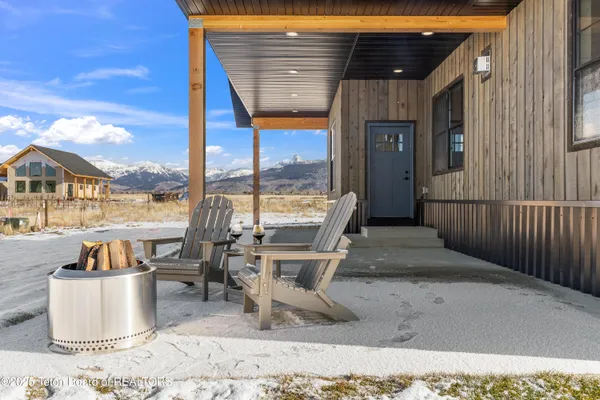 $1,199,000 | 1046 Pawnee Road, Driggs, ID 83422