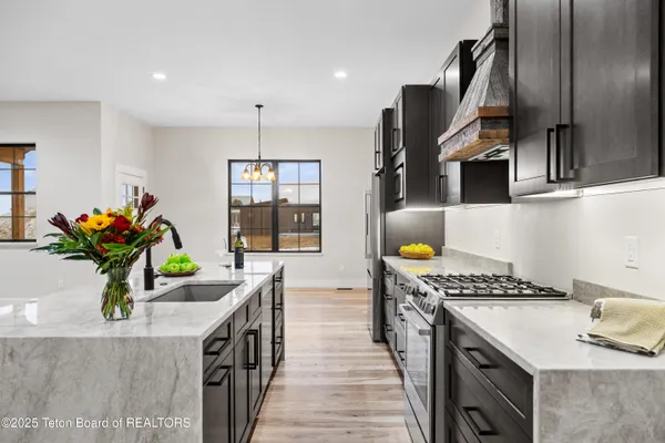 $1,199,000 | 1046 Pawnee Road, Driggs, ID 83422