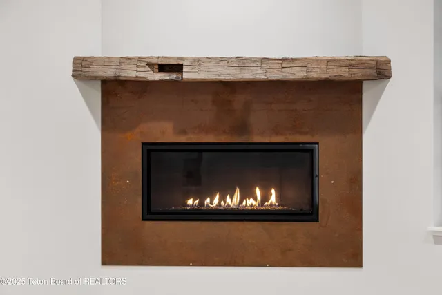 $1,199,000 | 1046 Pawnee Road, Driggs, ID 83422