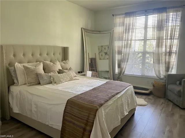 $4,500 | 56 Silver Oaks Circle, Unit 102, Naples, FL 34119