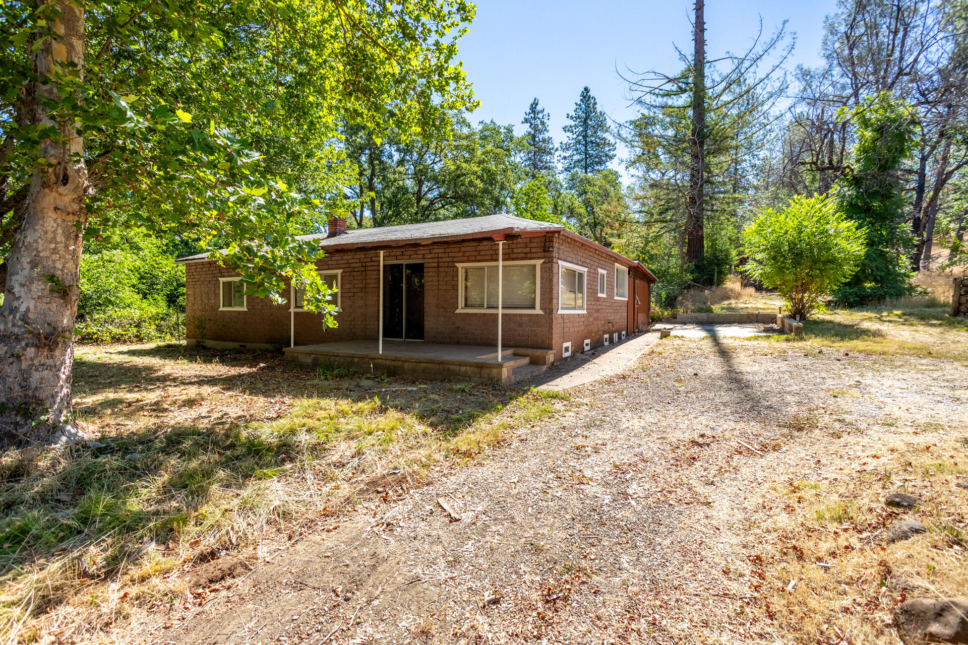 29427 Inwood Road Shingletown, CA 96088 - Photo 5 of 45 IMG_5955-HDR