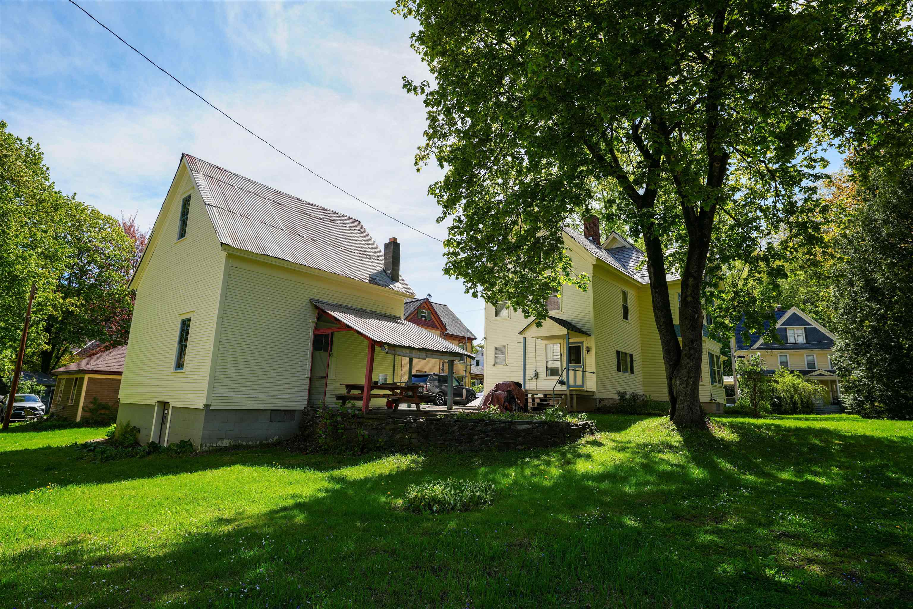 9 Burt Street Rockingham, VT 05101 - Photo 5 of 34