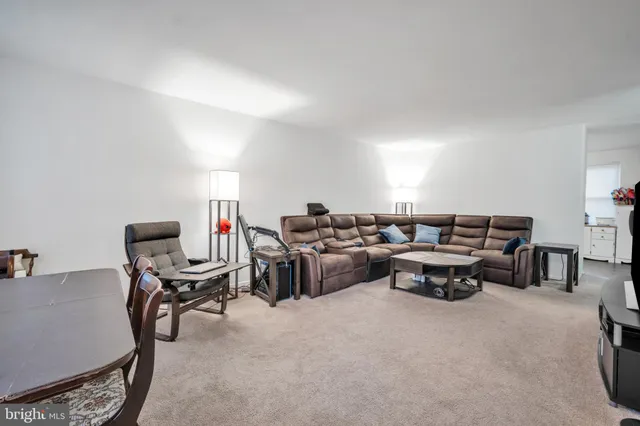 $619,900 | 604 Wrensong Road, Yardley, PA 19067