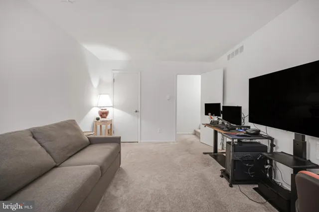 $619,900 | 604 Wrensong Road, Yardley, PA 19067