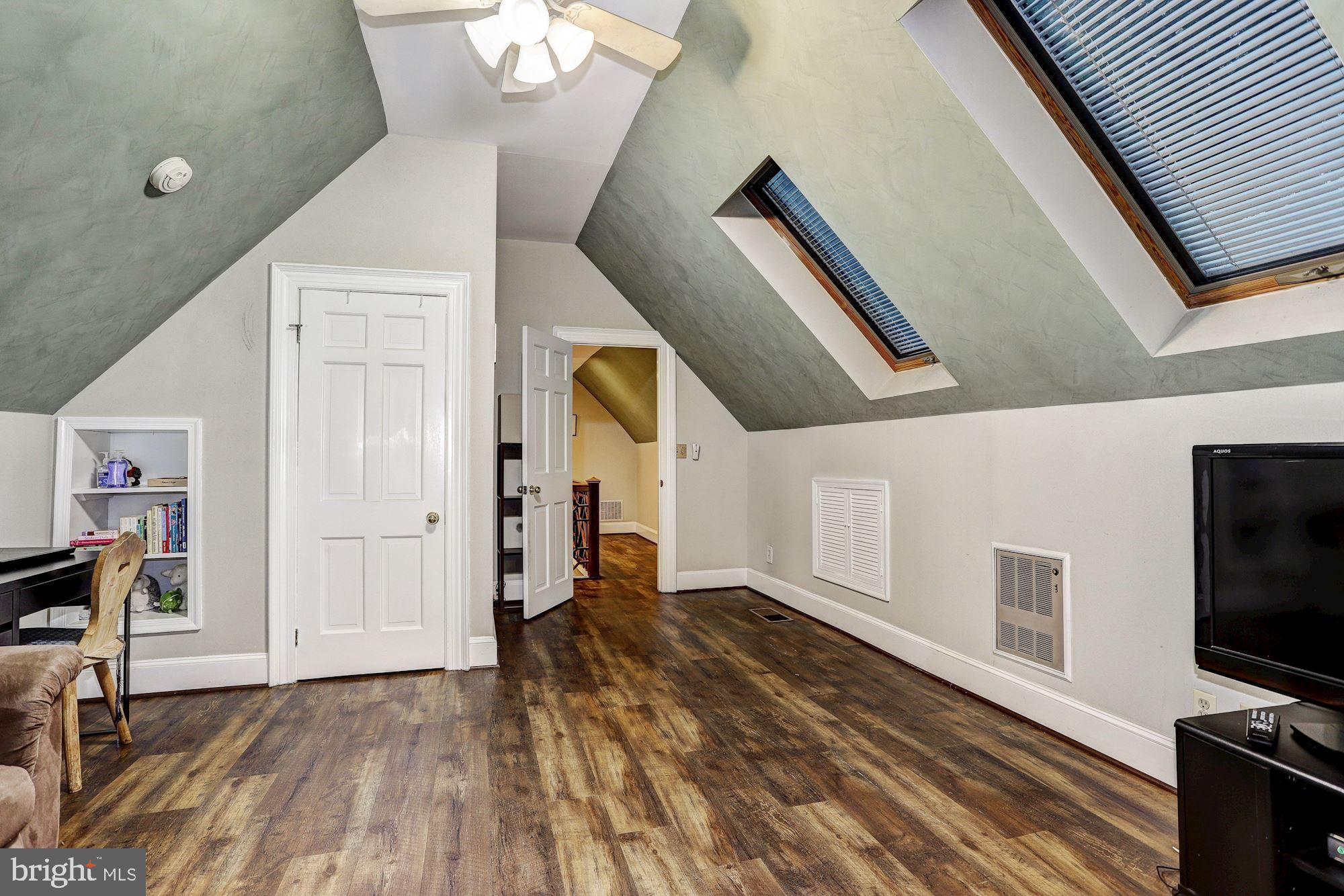 3638 Ligon Road Ellicott City, MD 21042 - Photo 20 of 34 Upper Level Loft