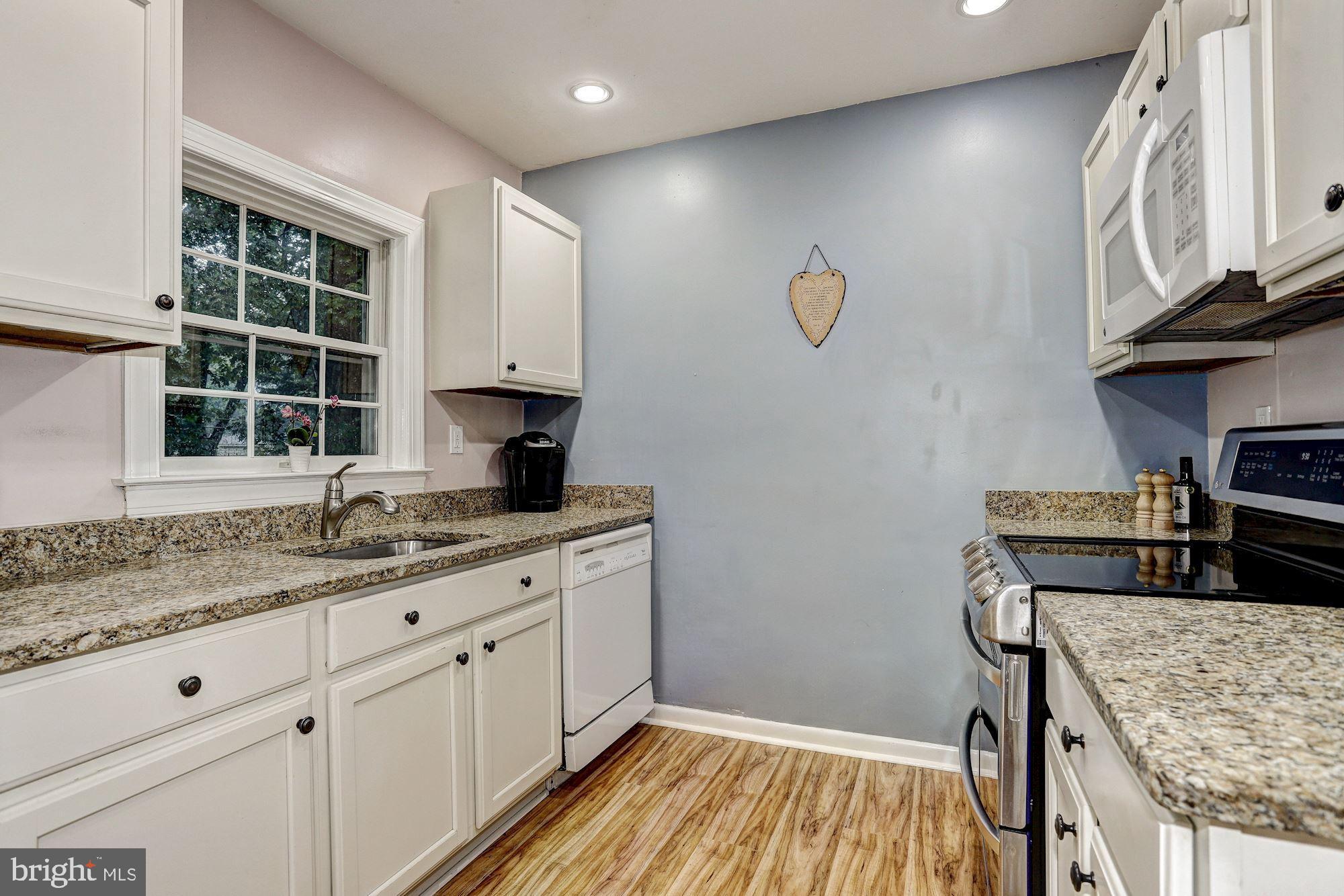 3638 Ligon Road Ellicott City, MD 21042 - Photo 6 of 34 Kitchen