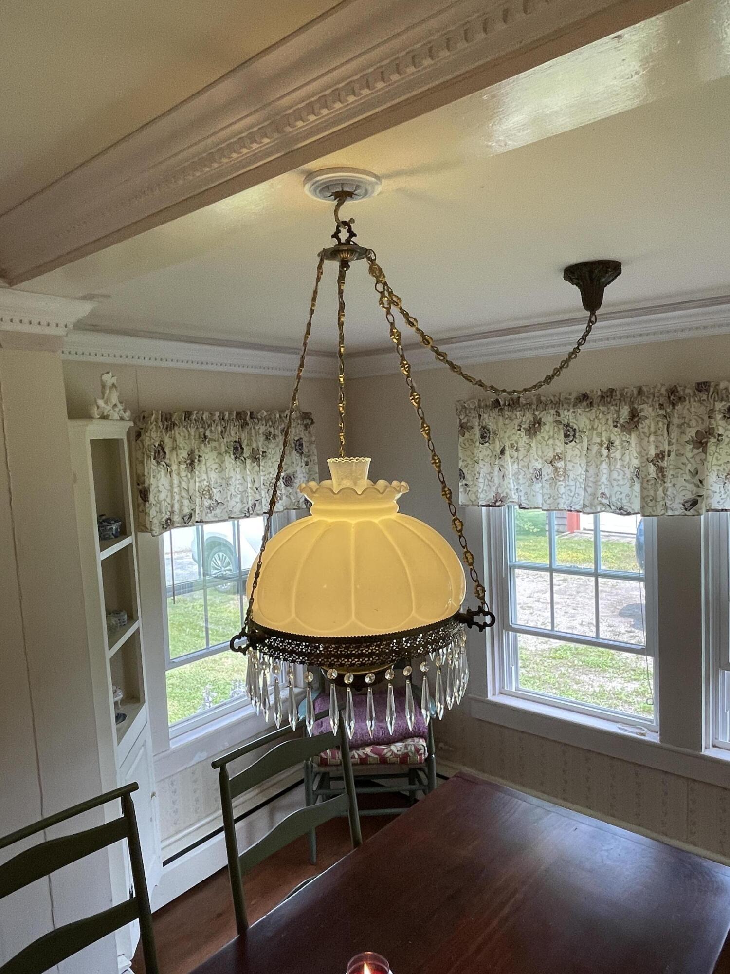 29 Old Rte 1 Searsport, ME 04974 - Photo 19 of 55 Dining Room Chandlier