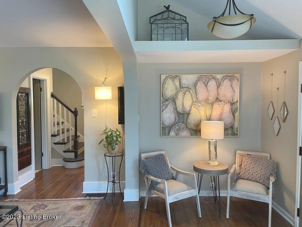 421 Wood Road Louisville, KY 40222 - Photo 11 of 23 11-Living Room View 2