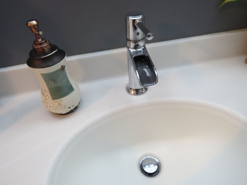 75 Colasanti Road Weymouth, MA 02191 - Photo 20 of 30 a bathroom with a shower