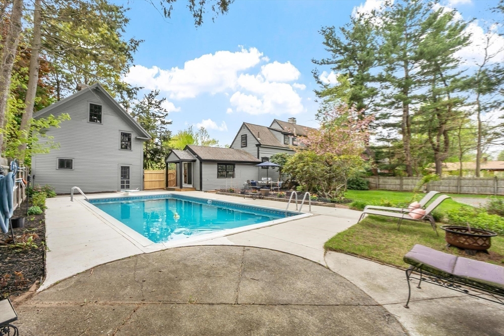 77 Centre Street Danvers, MA 01923 - Photo 36 of 41