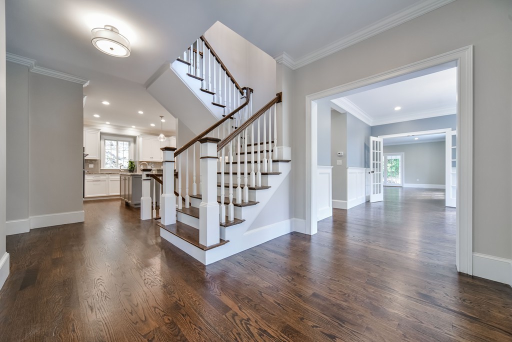 54 Squire Road Winchester, MA 01890 - Photo 3 of 30