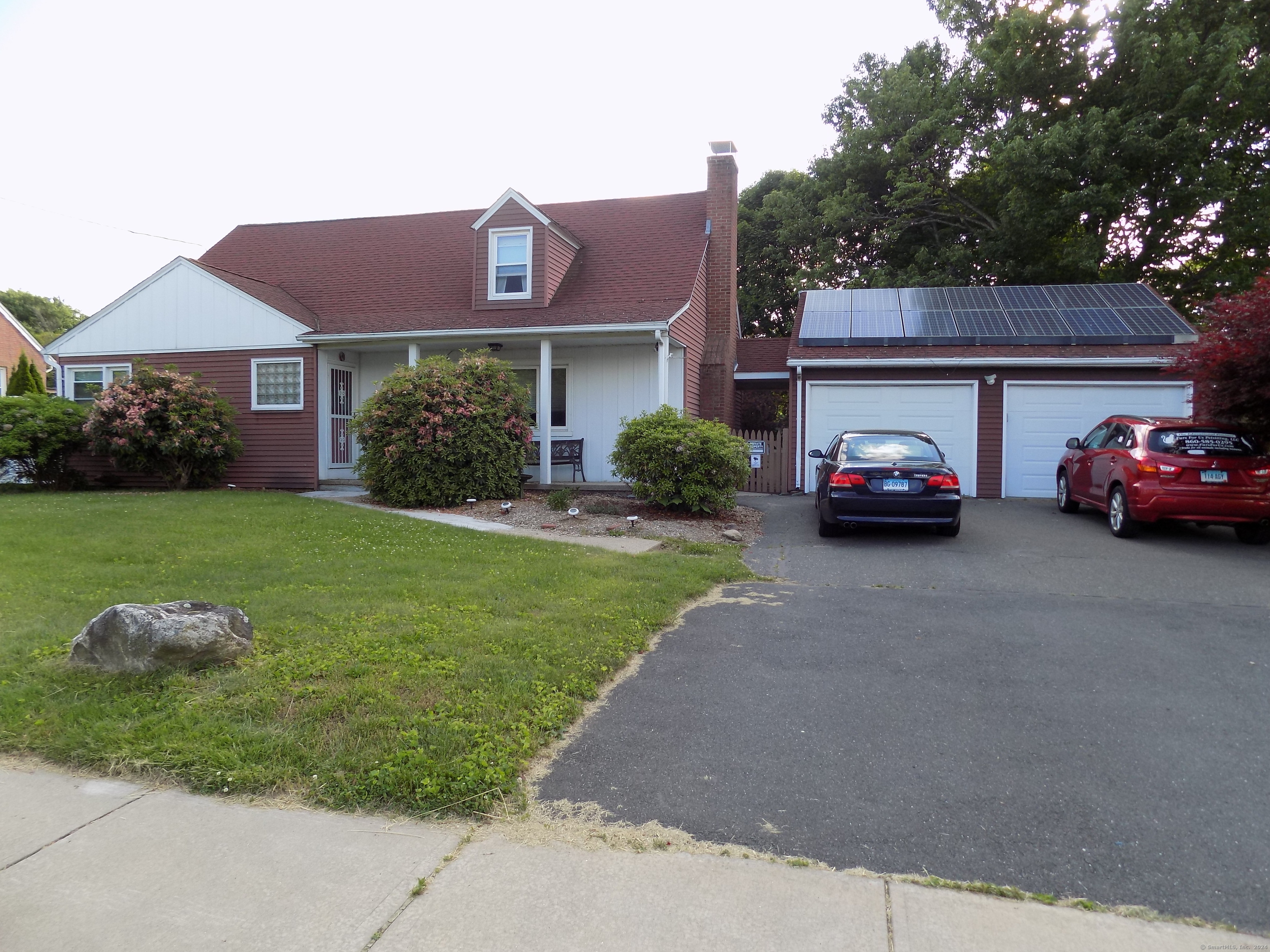 92 Crown Street Bristol, CT 06010 - Photo 1 of 1
