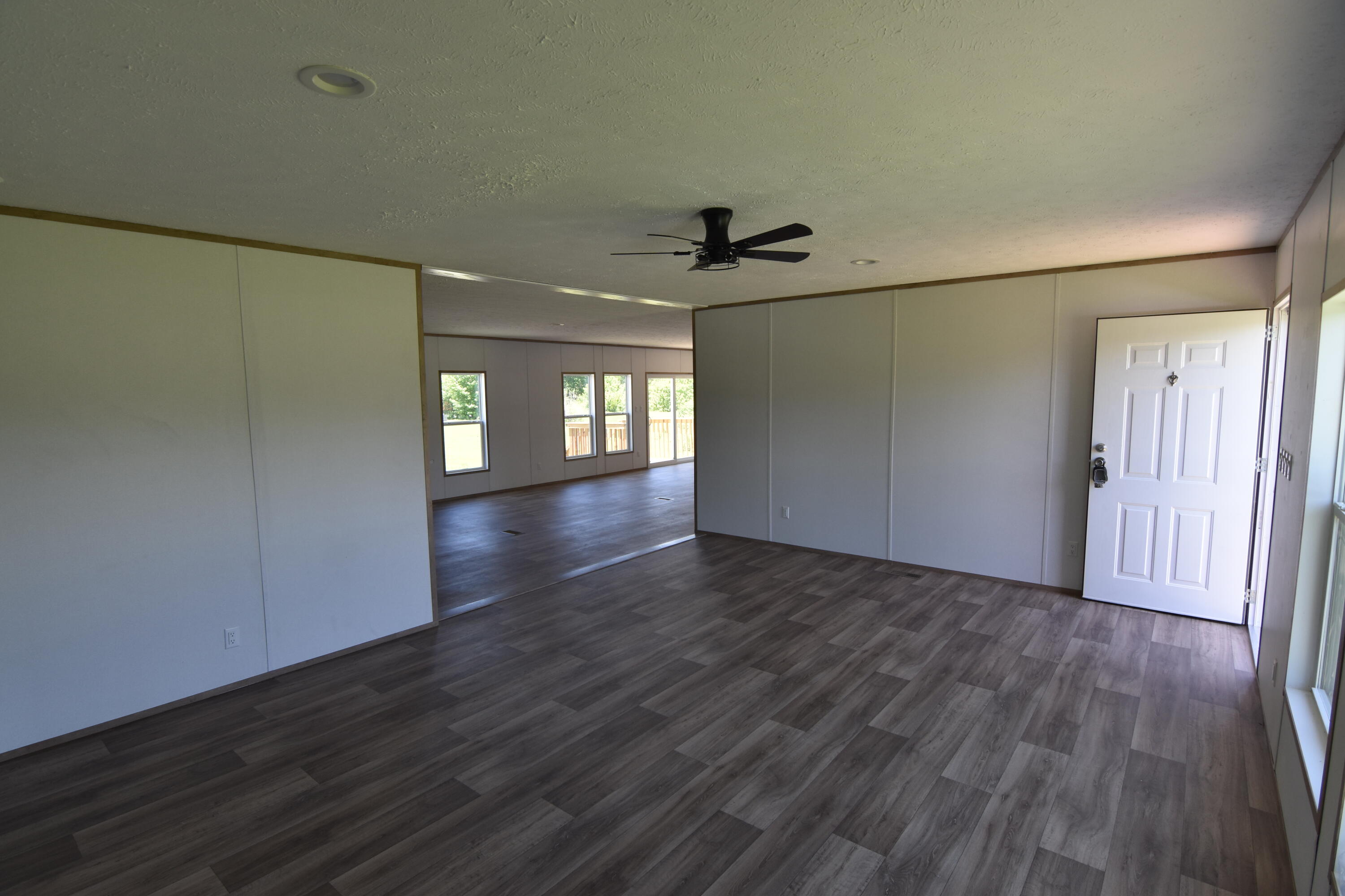167 Davis Terrace St. George, SC 29477 - Photo 7 of 34 DSC_0136