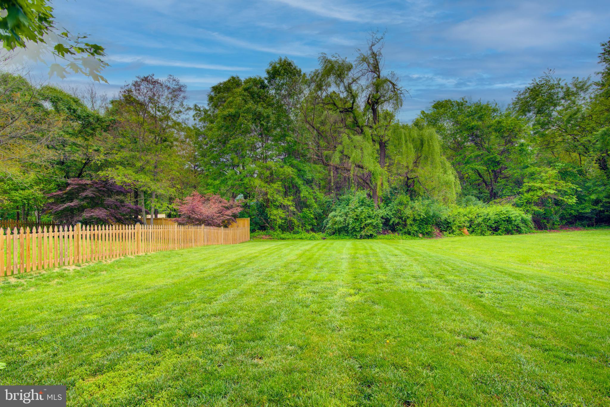 12719 Hitchcock Court Reston, VA 20191 - Photo 54 of 55 a view of an outdoor space and a yard