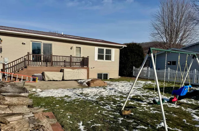 $265,900 | 1700 East Fowler Street, Prairie du Chien, WI 53821