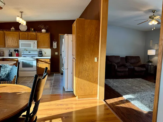 $260,900 | 1700 East Fowler Street, Prairie du Chien, WI 53821