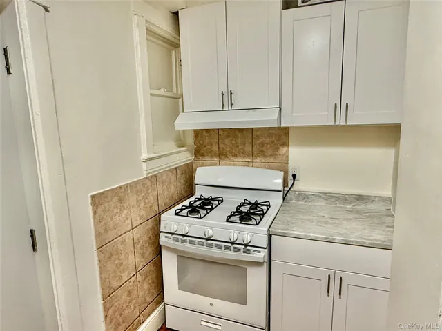 $1,700 | 137 Lake Avenue, Yonkers, NY 10703