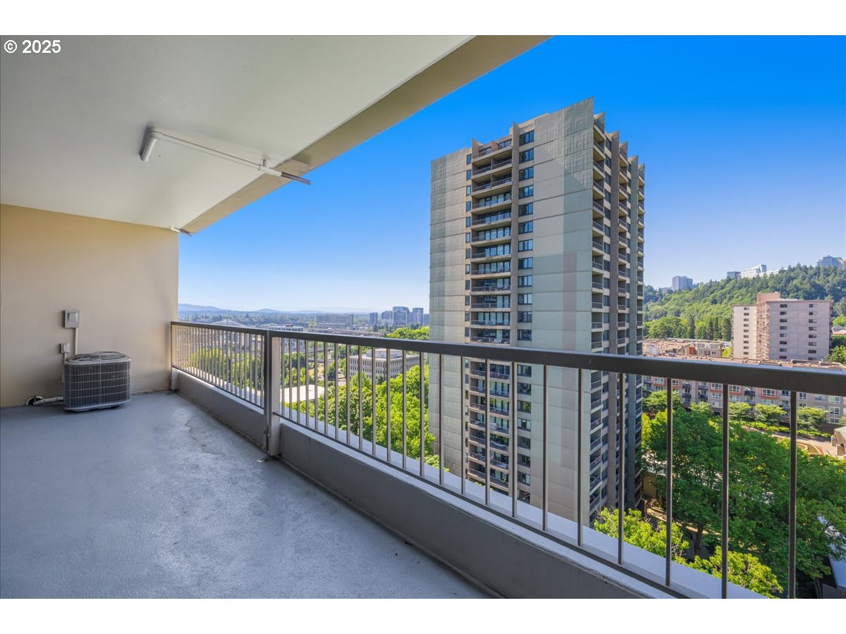 255 Southwest Harrison Street, Unit 15A Portland, OR 97201 - Photo 28 of 46 Gallery Image 28