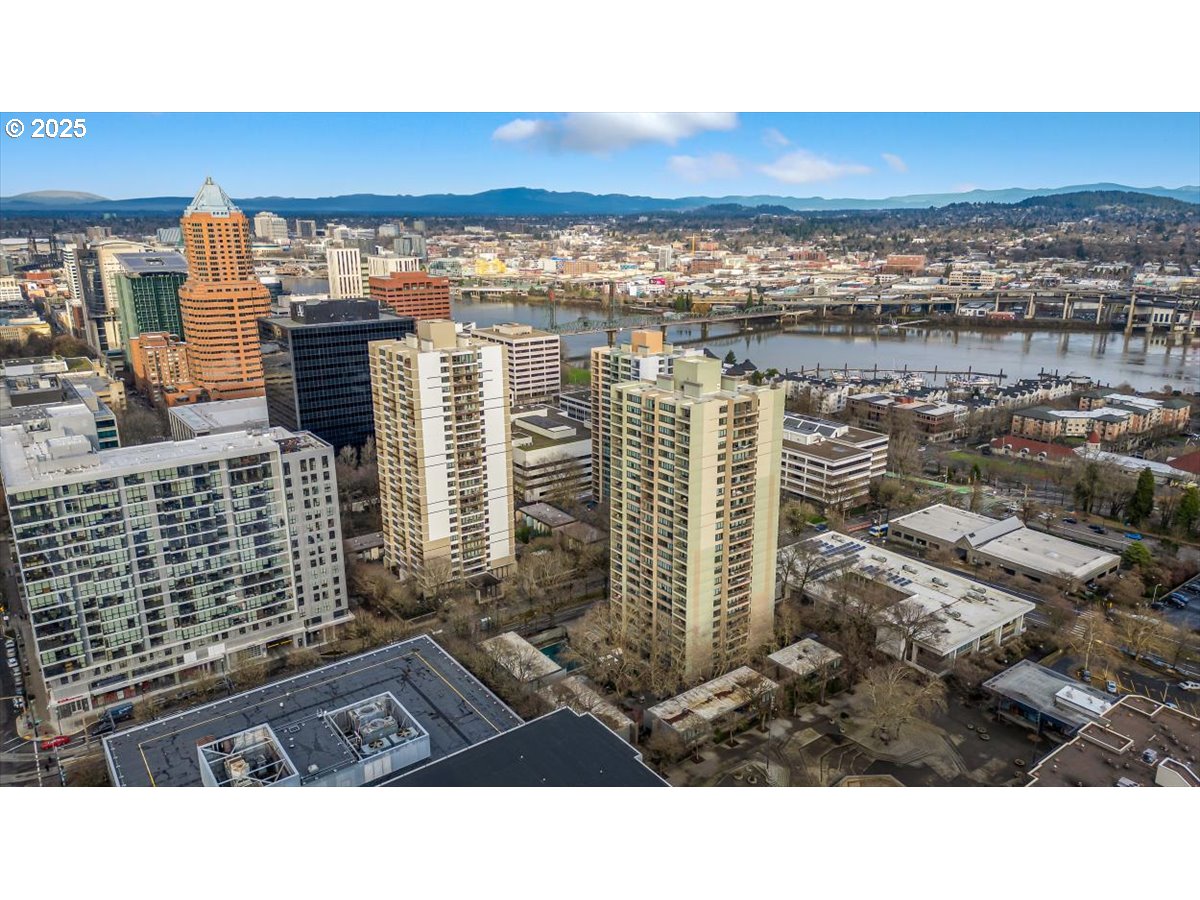 255 Southwest Harrison Street, Unit 15A Portland, OR 97201 - Photo 41 of 46 Gallery Image 41