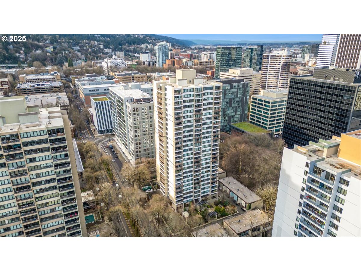 255 Southwest Harrison Street, Unit 15A Portland, OR 97201 - Photo 42 of 46 Gallery Image 42