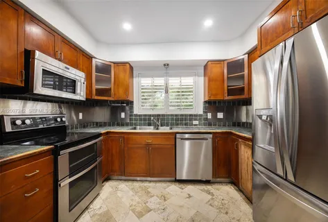 $2,950,000 | 600 Santurce Avenue, Coral Gables, FL 33143