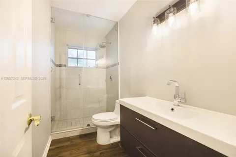 $2,950,000 | 600 Santurce Avenue, Coral Gables, FL 33143