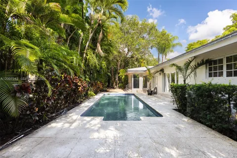$2,950,000 | 600 Santurce Avenue, Coral Gables, FL 33143