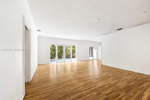 $2,950,000 | 600 Santurce Avenue, Coral Gables, FL 33143