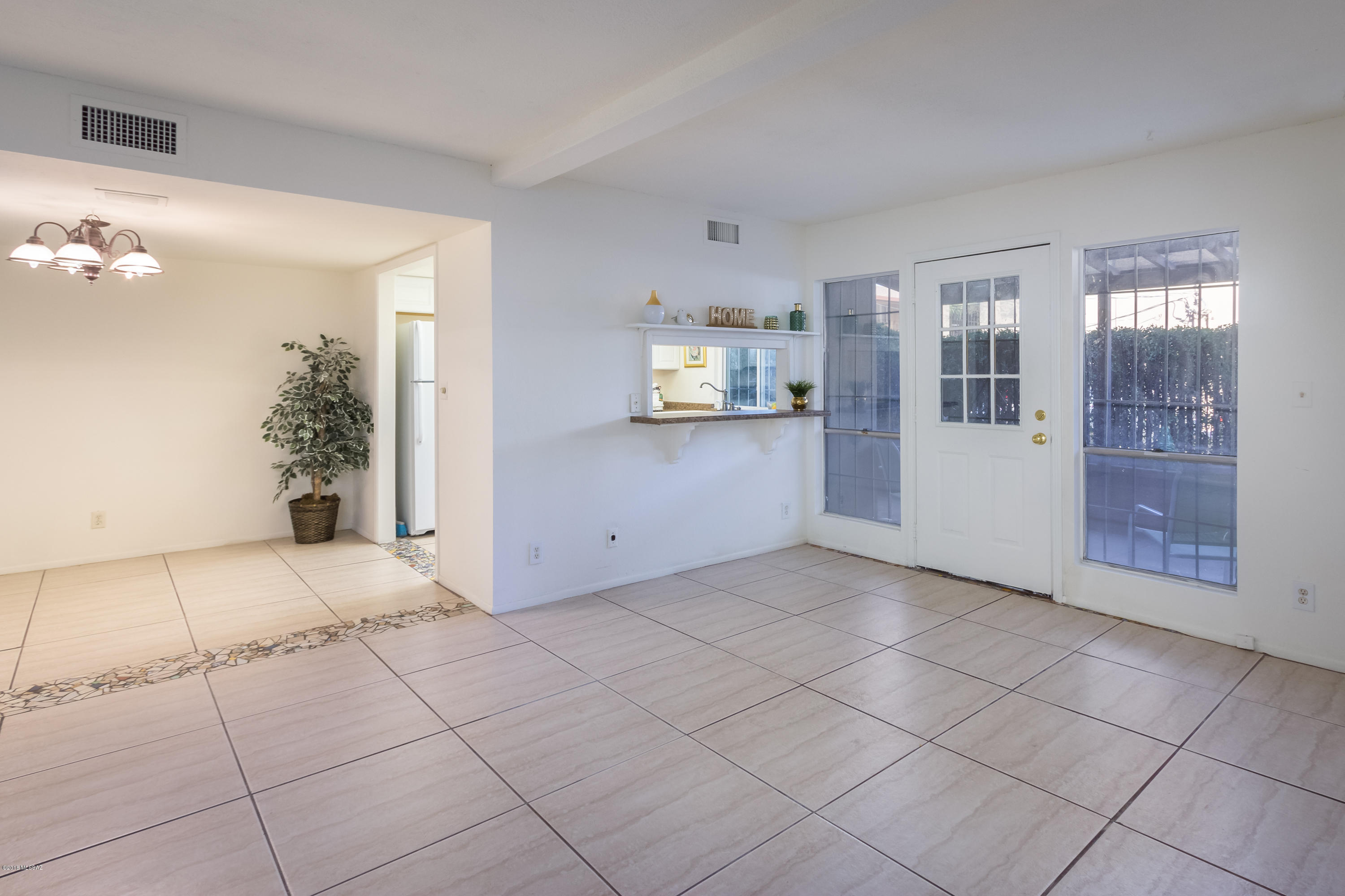 1575 East Prince Road, Unit B Tucson, AZ 85719 - Photo 4 of 24 Gallery Image 4