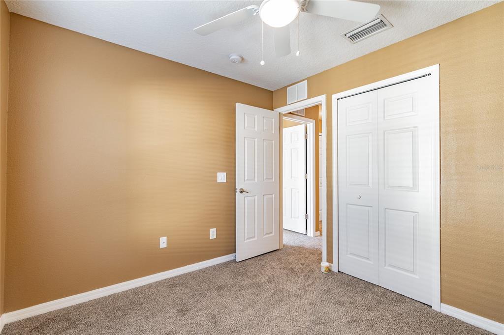 6246 Maisai Road Zephyrhills, FL 33542 - Photo 18 of 27