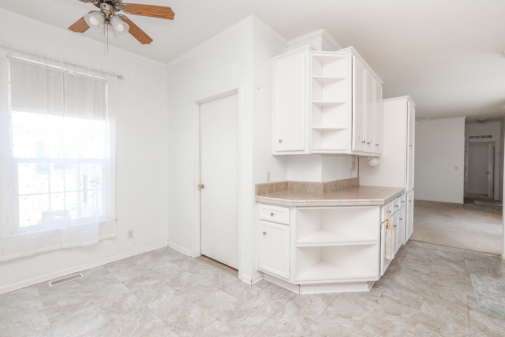 1139 Redbud Road Manteno, IL 60950 - Photo 9 of 22 Gallery Image 9