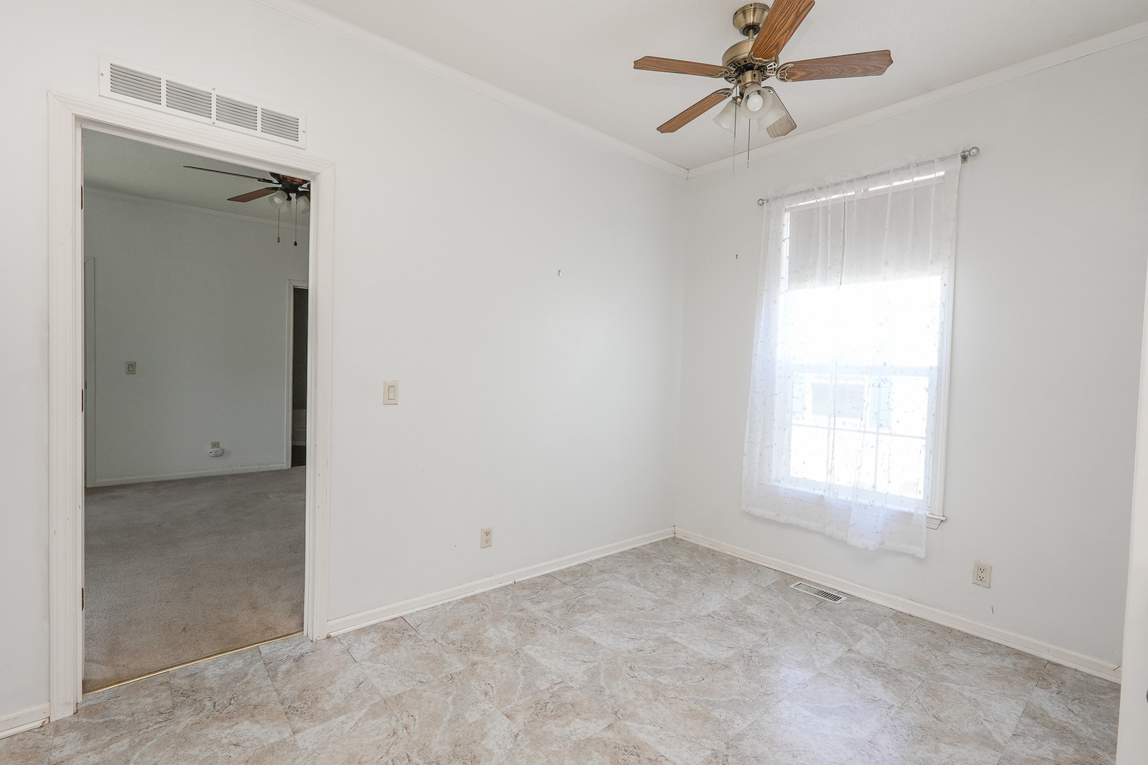 1139 Redbud Road Manteno, IL 60950 - Photo 10 of 22 Gallery Image 10