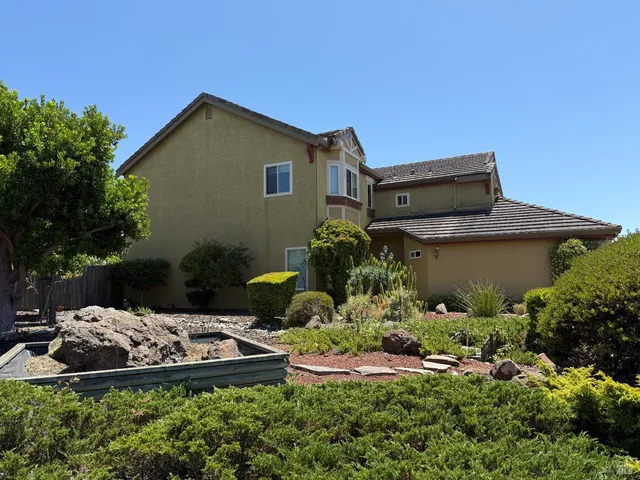 $3,500 | 666 Belvedere Drive, Benicia, CA 94510