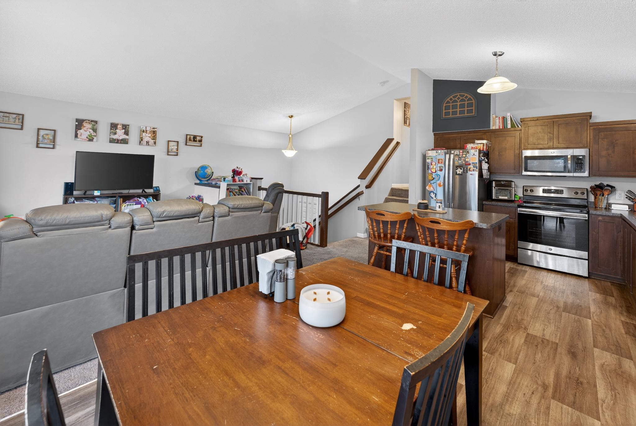 406 Cardinal Street Mora, MN 55051 - Photo 6 of 28