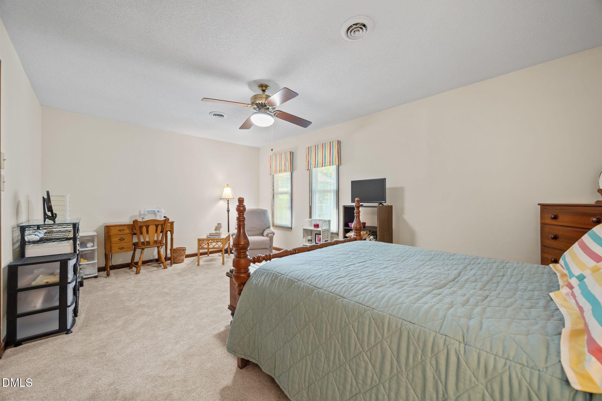 2931 Rue Sans Famille Raleigh, NC 27607 - Photo 16 of 27 27-web-or-mls-IMG_4184