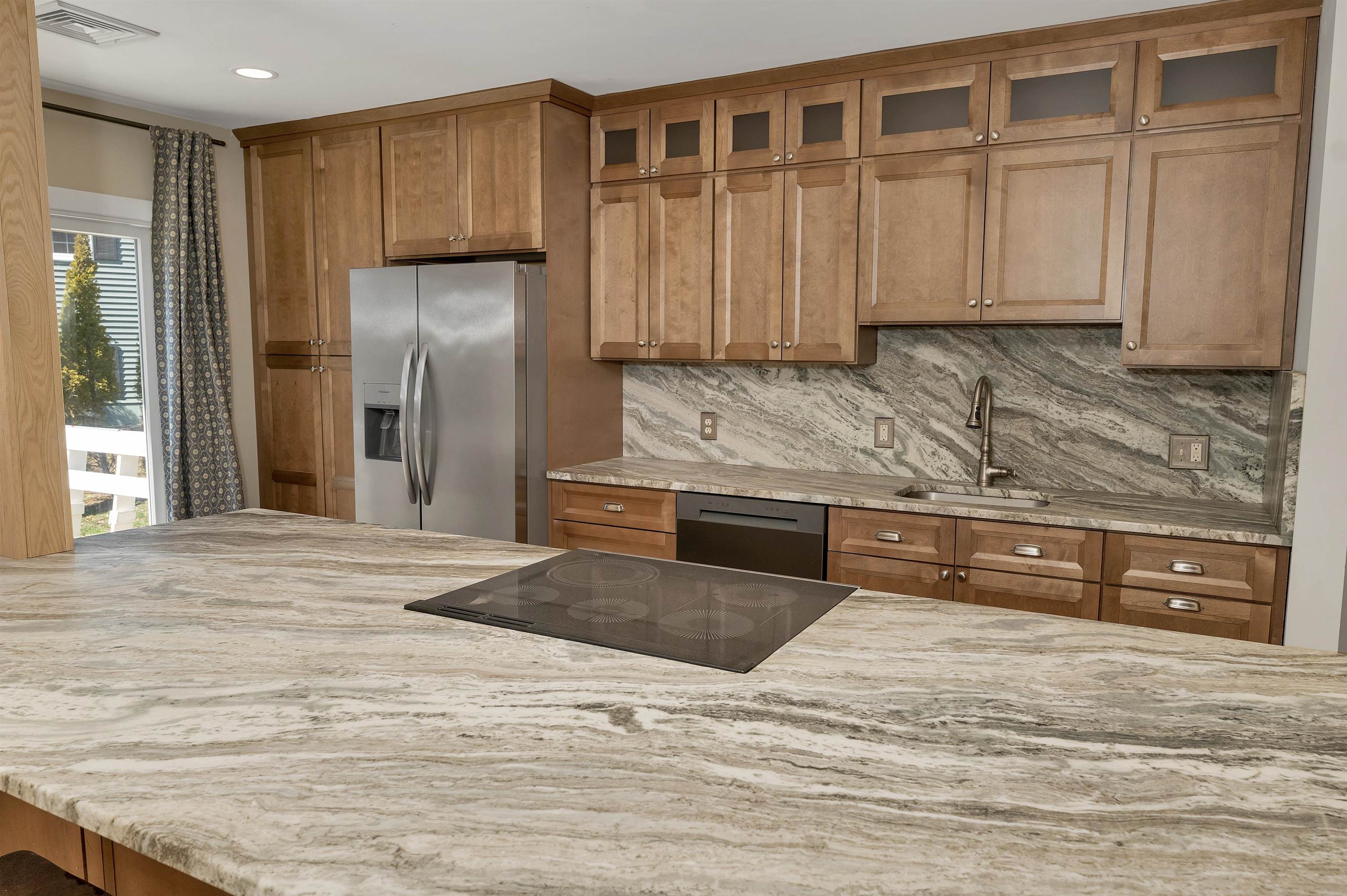 17 Harding Road Portsmouth, NH 03801 - Photo 11 of 53