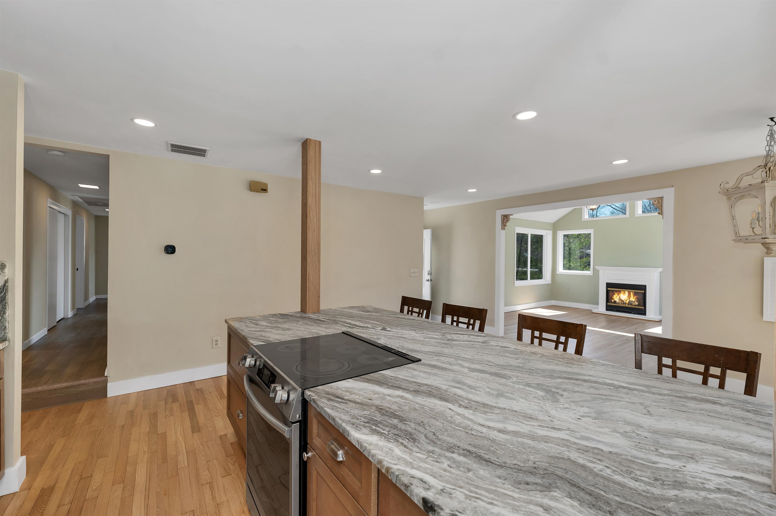 17 Harding Road Portsmouth, NH 03801 - Photo 14 of 53