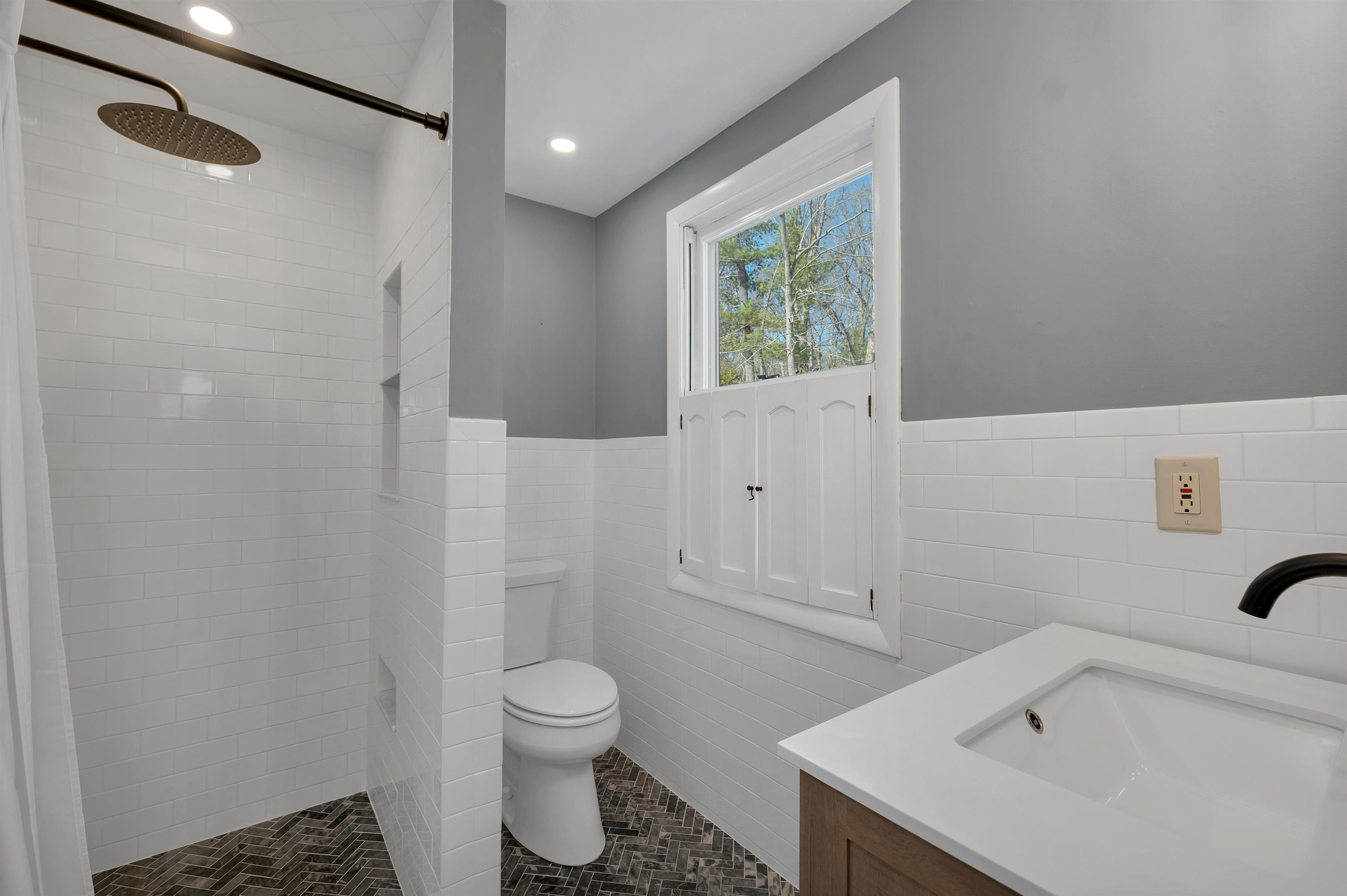 17 Harding Road Portsmouth, NH 03801 - Photo 22 of 53