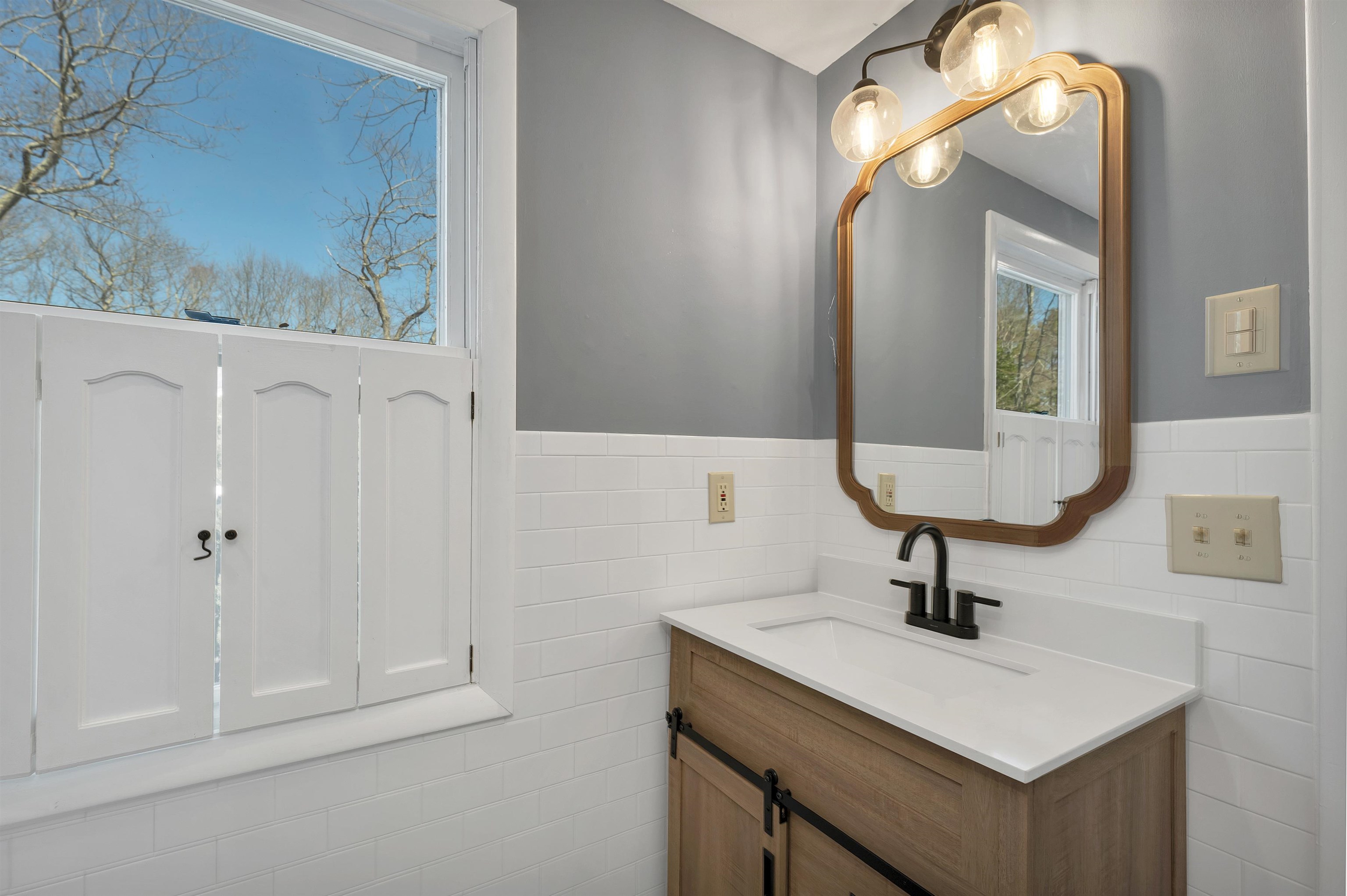 17 Harding Road Portsmouth, NH 03801 - Photo 23 of 53