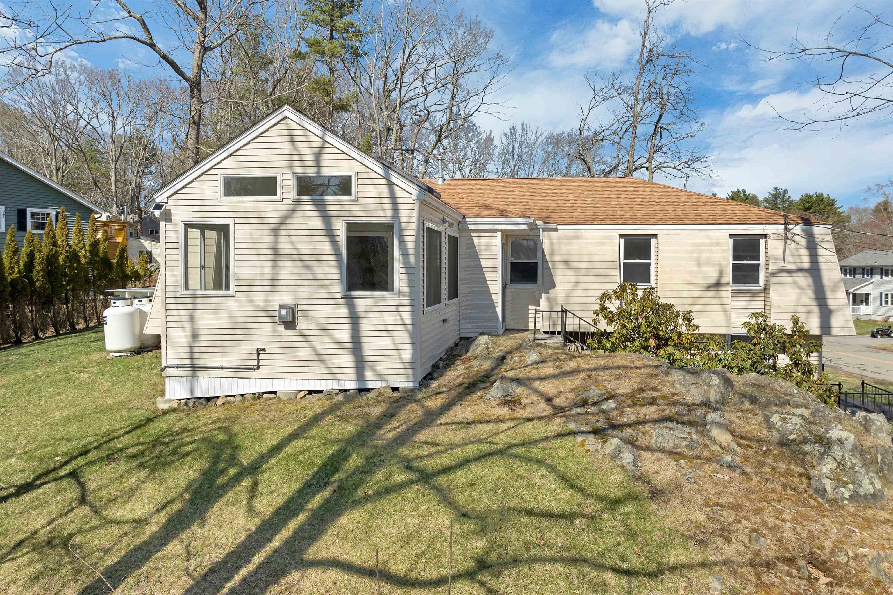 17 Harding Road Portsmouth, NH 03801 - Photo 42 of 53