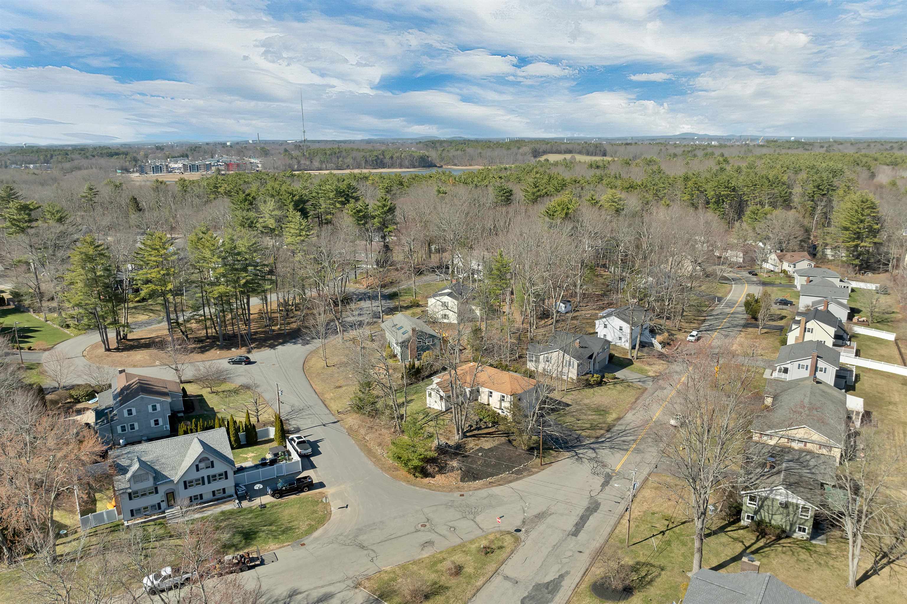 17 Harding Road Portsmouth, NH 03801 - Photo 44 of 53