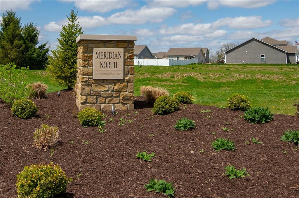 1663 Fairmount Drive Greenfield, IN 46140 - Photo 4 of 6