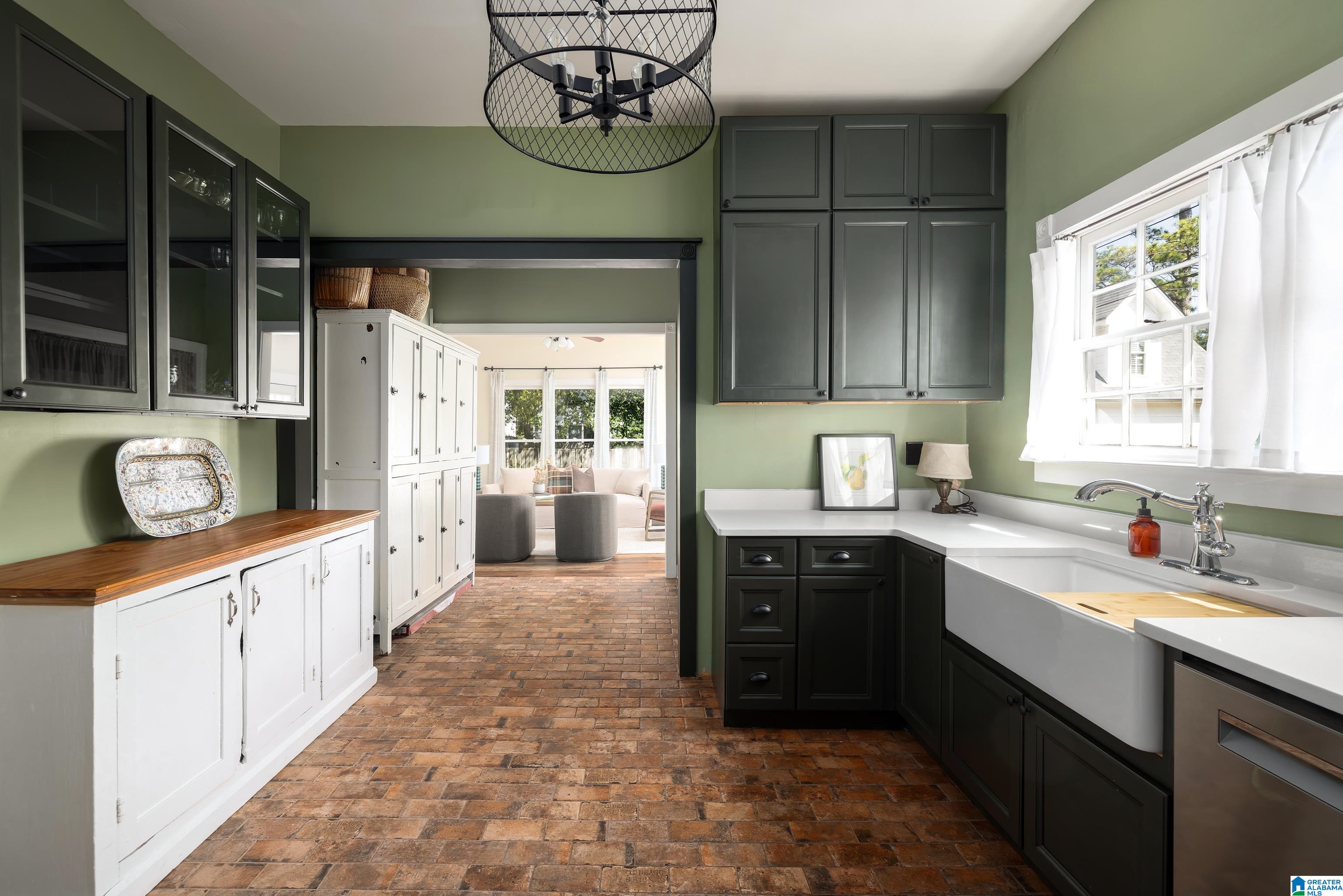 1012 Highland Road Homewood, AL 35209 - Photo 20 of 52 Gallery Image 20