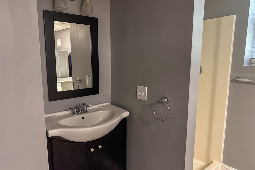 75 Bridle Road Ludlow, MA 01056 - Photo 21 of 27