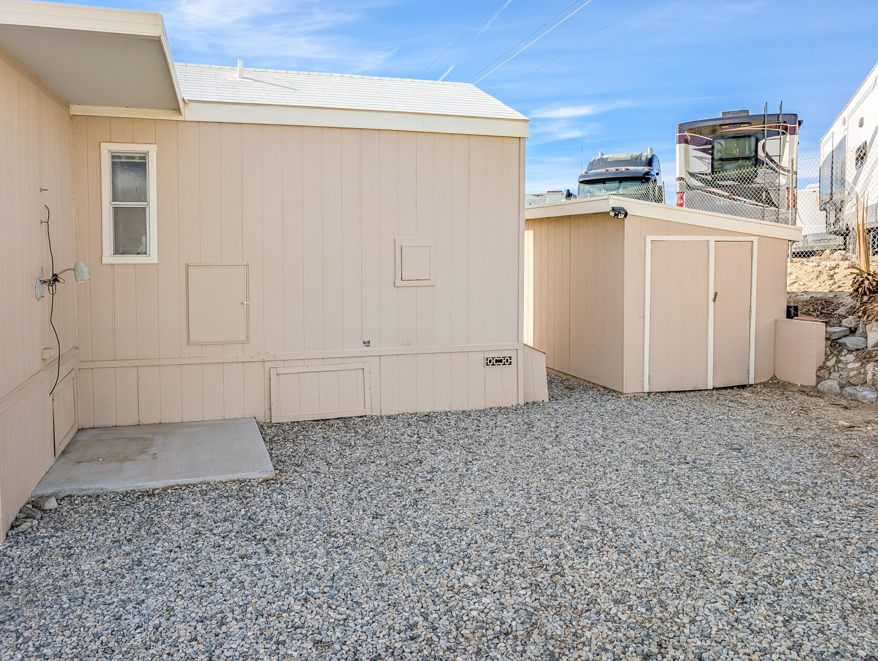 70200 Dillon Road, Unit 422 Desert Hot Springs, CA 92241 - Photo 24 of 25 a view of a storage & utility room